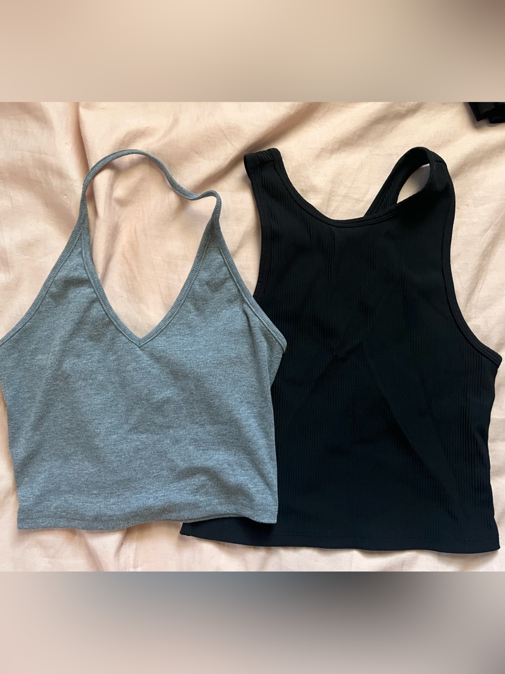 2 ribbed crop tops XS